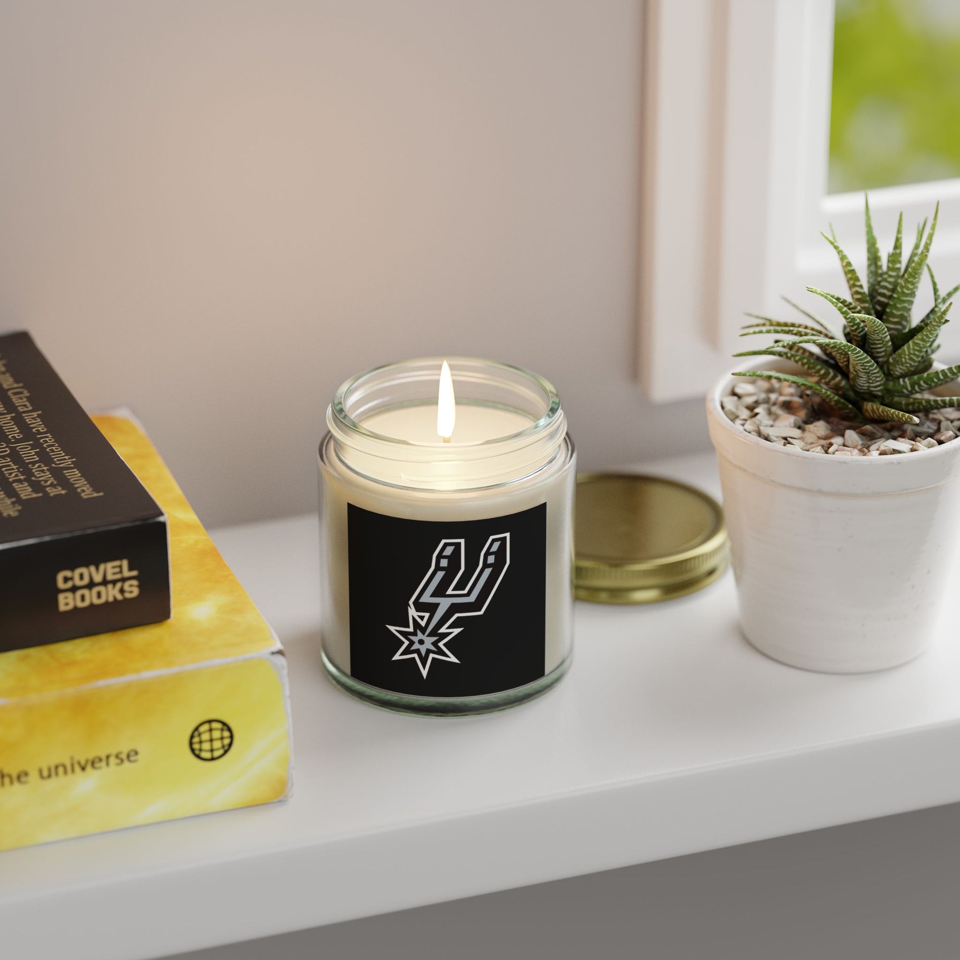 Spurs Scented Candles, Coconut Apricot Wax (4oz, 9oz)